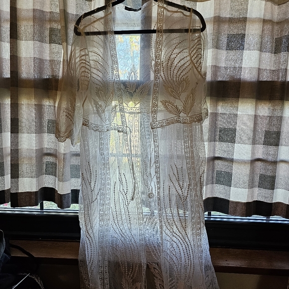 White lace kimono - Picture 3 of 4